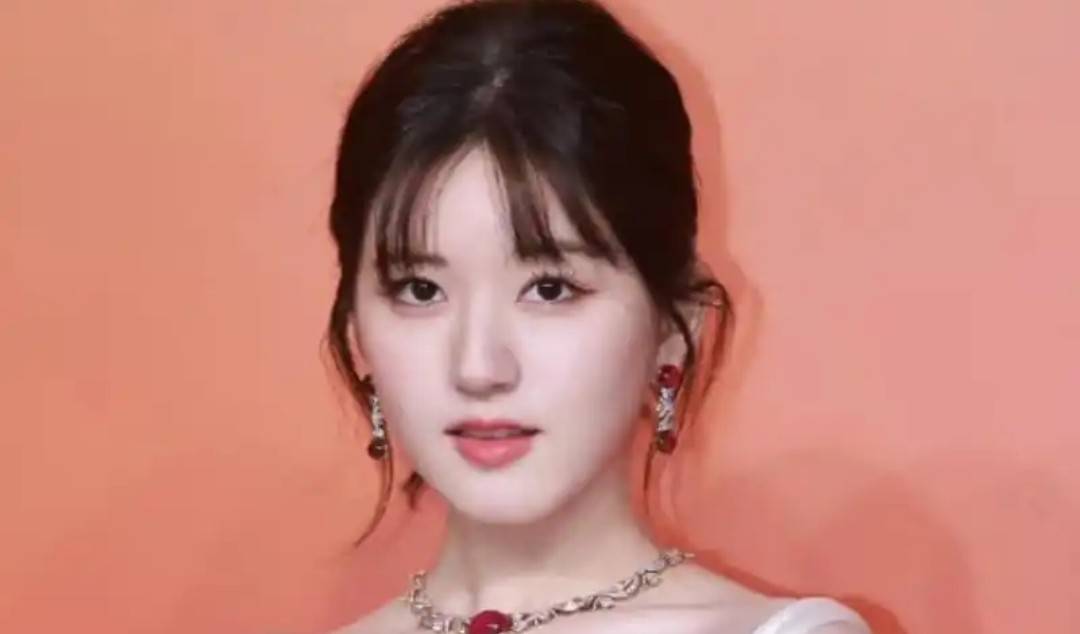 甜美小花再出新剧，口碑却直线下滑，更多黑历史被扒封面图